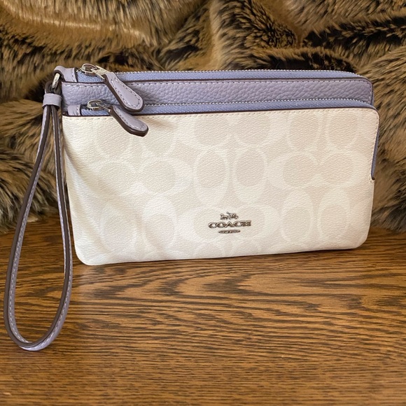 NWT Coach Chalk/Mist Signature Double Zip Wallet Wristlet ~ C5576! - Picture 1 of 9